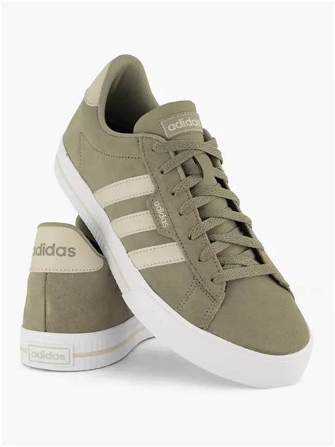 (adidas) Groene sneaker Daily 3.0 van Groen 